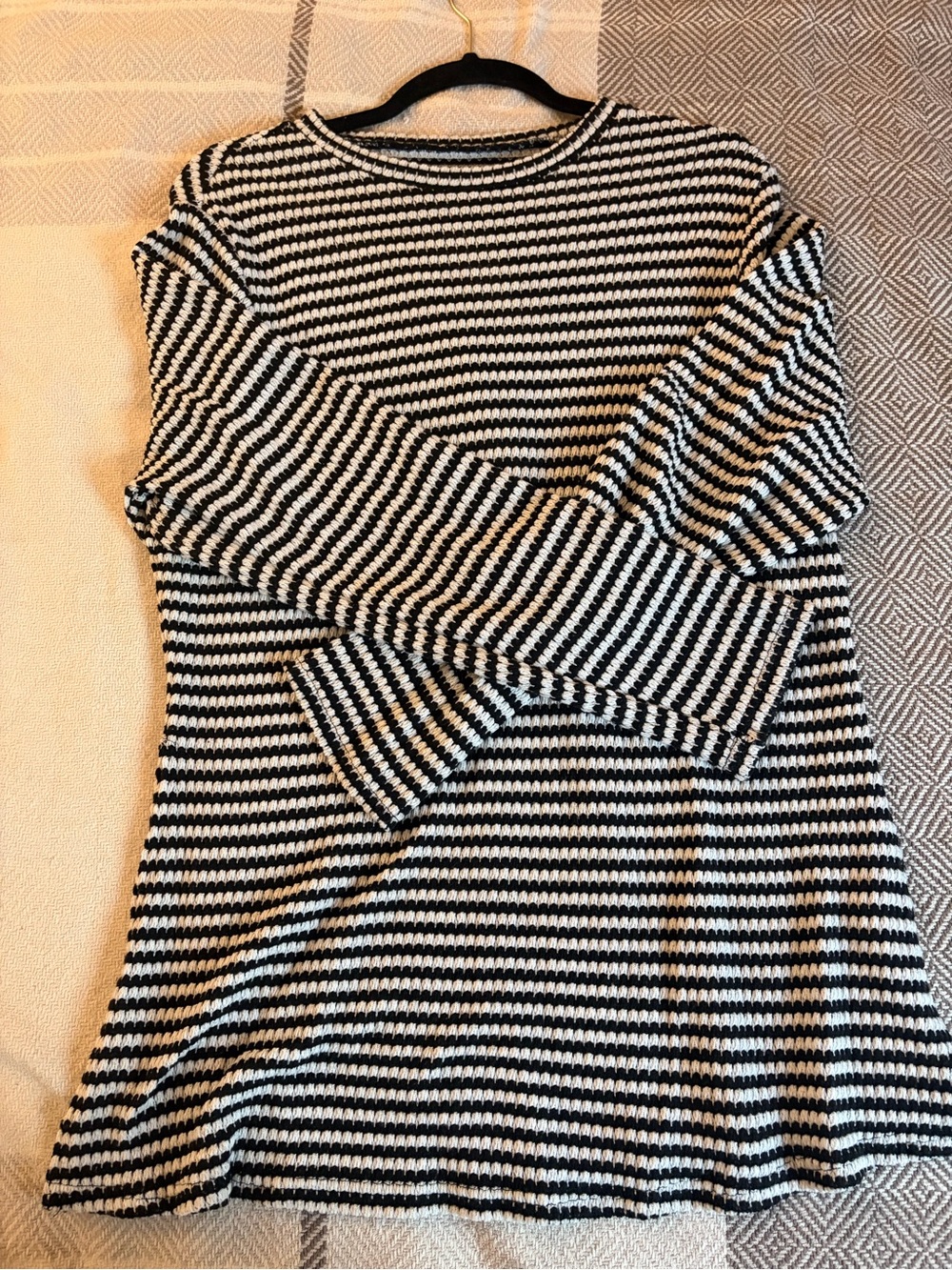 Striped Black and White Long Sleeve Knit Top